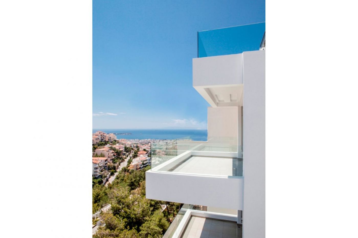 Christakis Oikonomou and Associates, Χρηστάκης Οικονόμου, Θέα θάλασσα, κατoικίες Πανόραμα Βούλας, Κατασκευαστική Γλυφάδα Θεσσαλονίκη