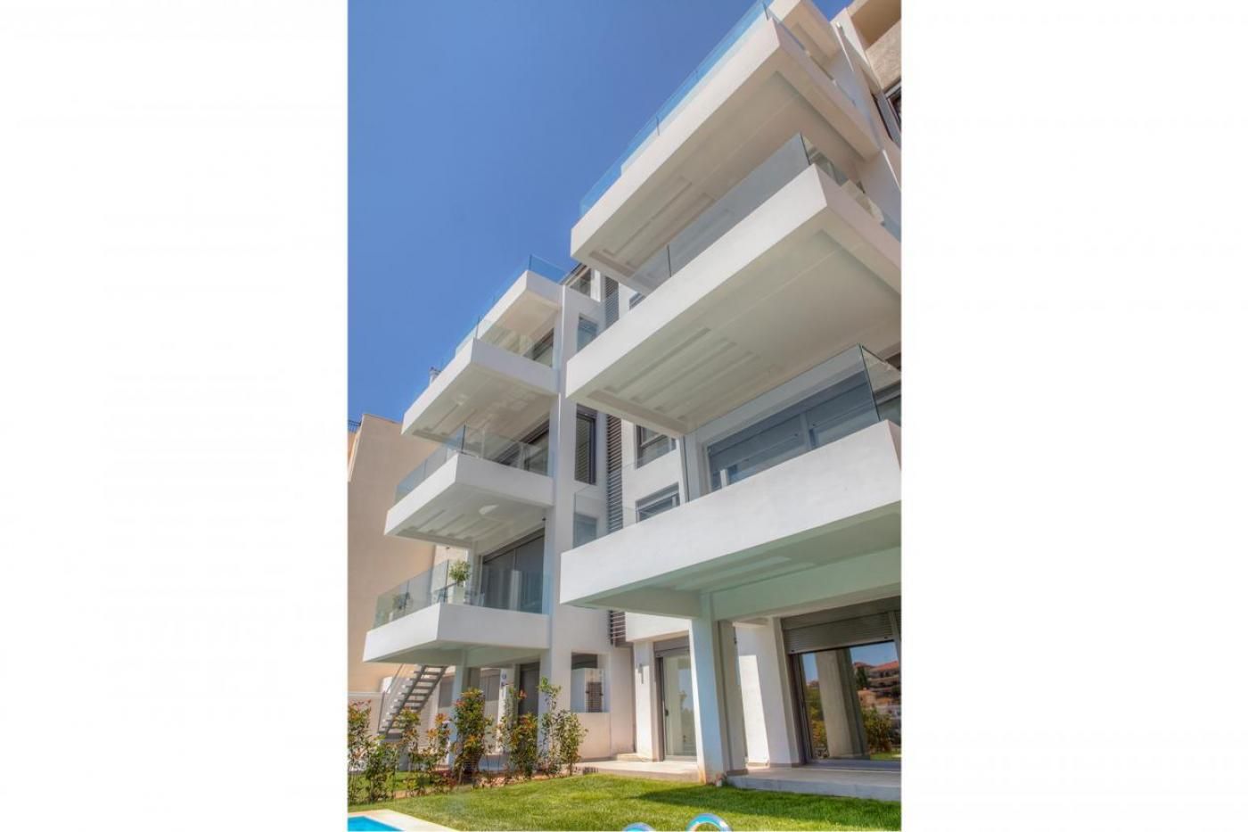 Christakis Oikonomou and Associates, Χρηστάκης Οικονόμου, Θέα θάλασσα, καοτικίες Πανόραμα Θεσσαλονίκης, Πανόραμα Βούλας, Διαμέρισμα Γλυφαδα, Κατασκευαστική Γλυφάδα Θεσσαλονίκη